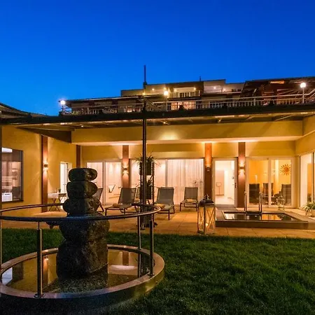 Balance - & Golf Am Woerthersee فندق